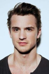 Freddie Stroma