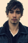 Robert Sheehan Robert Sheehan