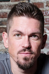 Steve Howey