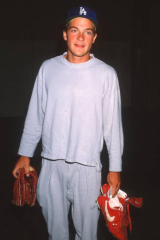 1990